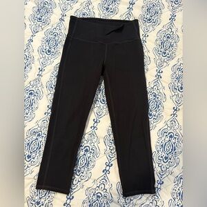 Athleta Cropped Leggings